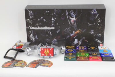 BANDAI◆「COMPLETE SELECTION MODIFICATION　仮面ライダー龍騎」Vバックル＆ドラグバイザー